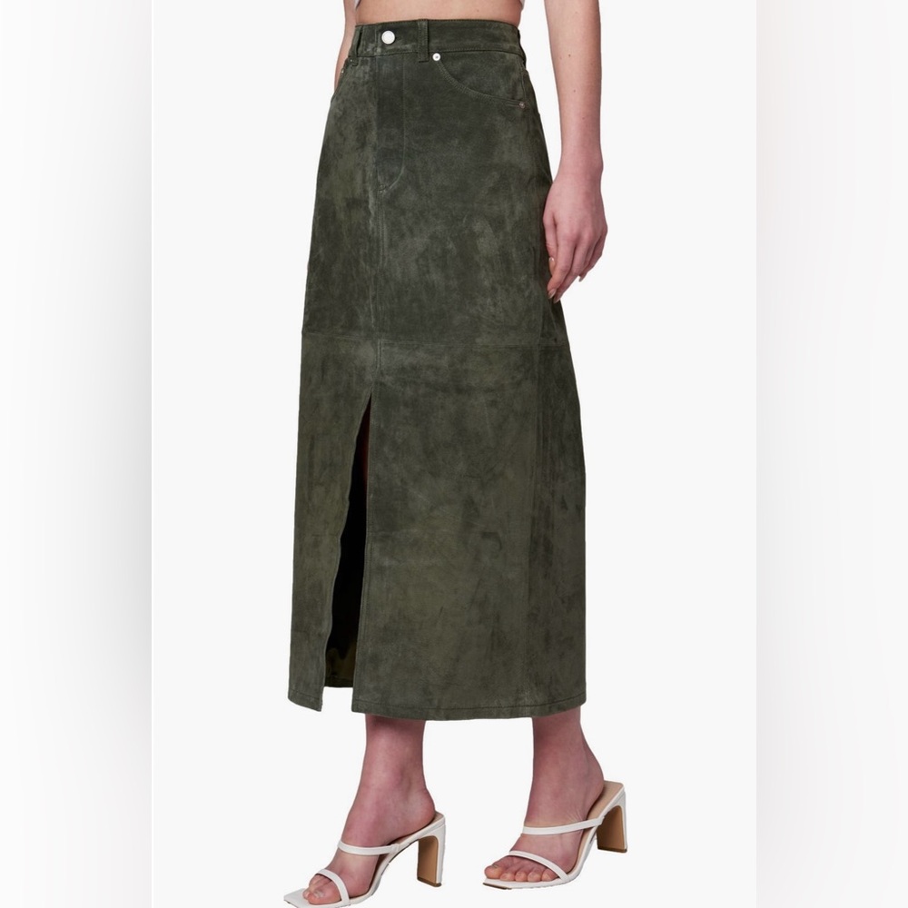 BLANK NYC CURRENT STYLE Olive Green Suede Skirt